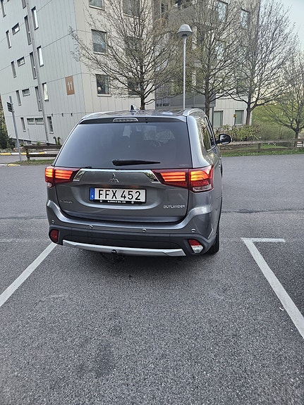 Mitsubishi Outlander 4 of 4