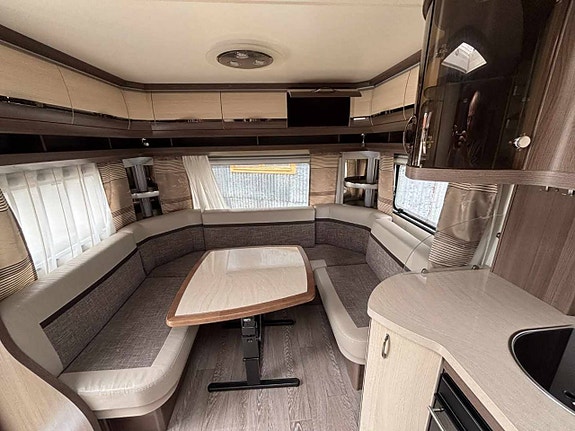 Hobby 720 Ukfe Prestige, AC, Lufttält 5 of 11