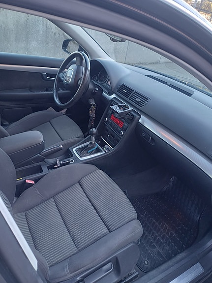 Audi A4 3 of 6