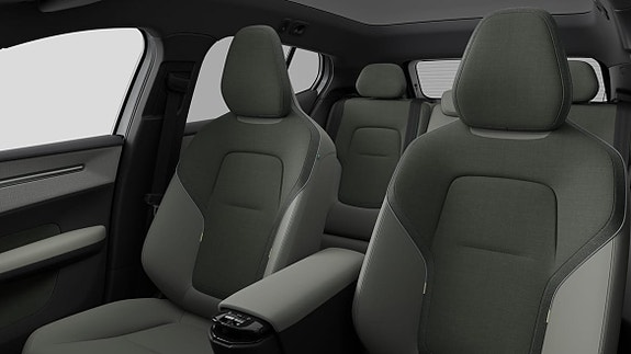 Volvo EX30 12 of 18