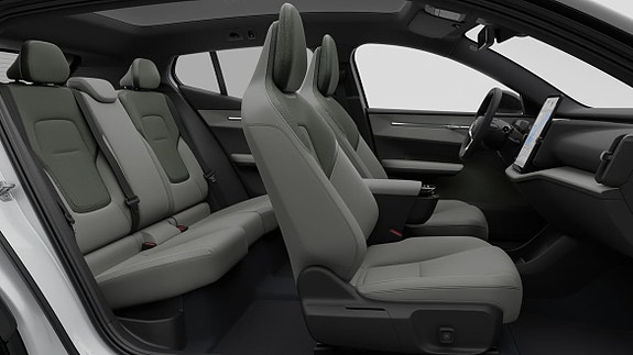 Volvo EX30 13 of 18