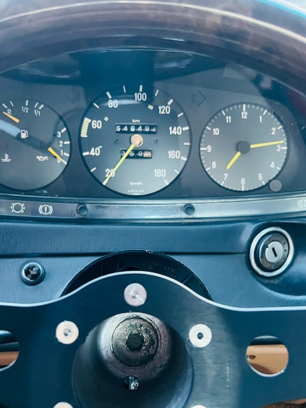 Mercedes-Benz 300 D 5 of 5
