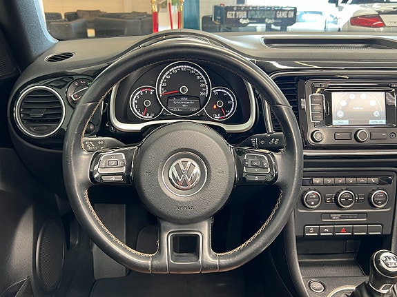 Volkswagen Beetle 12 of 15