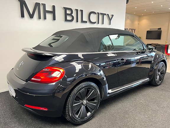 Volkswagen Beetle 7 of 15