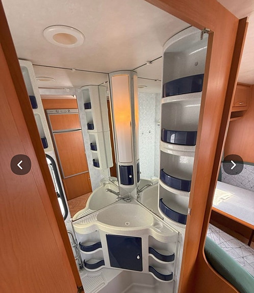 Adria 743 UNICA UK Classic barnkammare 7 of 11