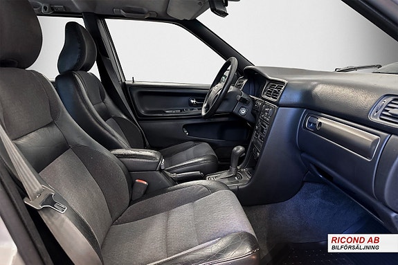Volvo V70 8 of 13