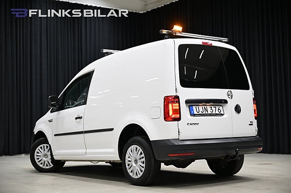 Volkswagen Caddy 4 of 5