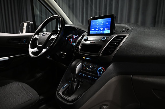 Ford Transit Connect 24 of 25