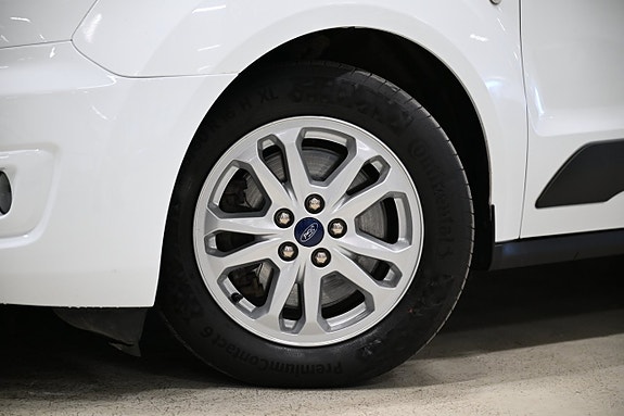 Ford Transit Connect 3 of 25