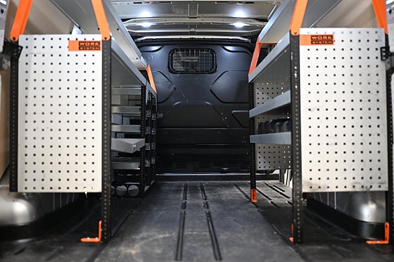 Ford Transit Custom 11 of 29