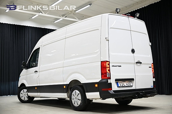 Volkswagen Crafter 4 of 5