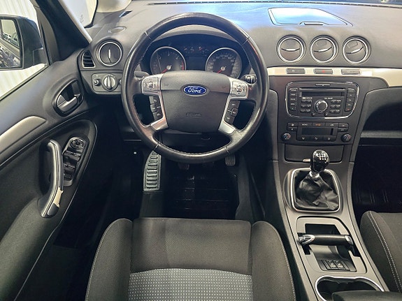 Ford S-MAX 10 of 22