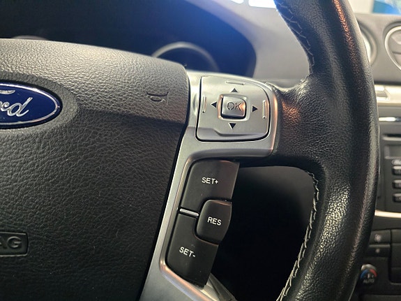 Ford S-MAX 13 of 22