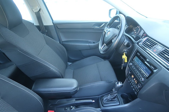 Skoda Rapid Spaceback 7 of 21