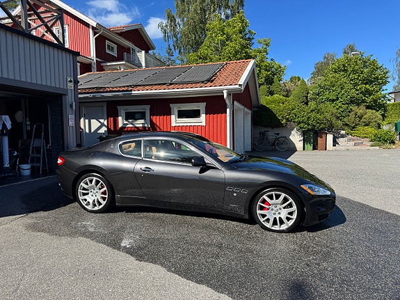 Maserati GranTurismo 4 of 5