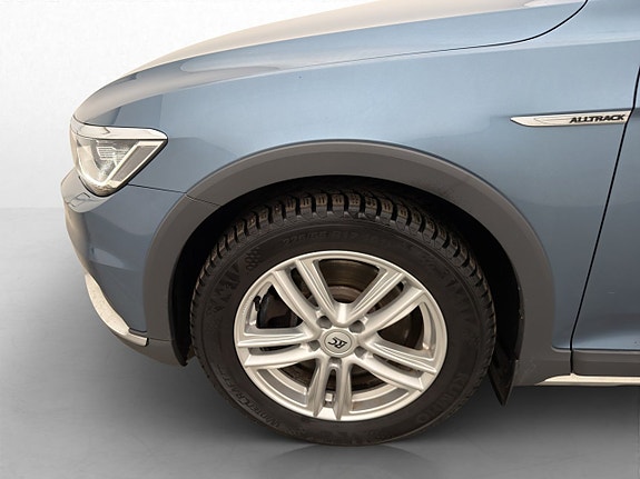 Volkswagen Passat Alltrack 8 of 28