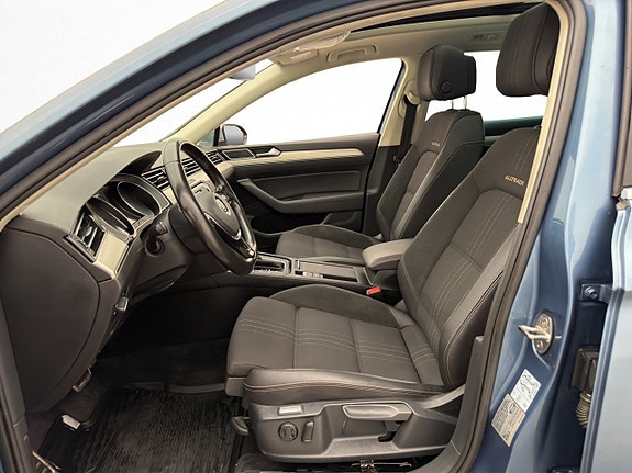 Volkswagen Passat Alltrack 20 of 28