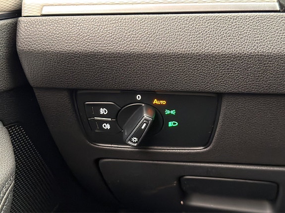 Volkswagen Passat Alltrack 23 of 28