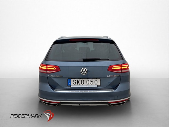 Volkswagen Passat Alltrack 5 of 28