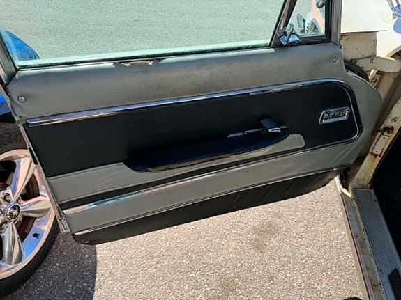 Chrysler New Yorker 19 of 26