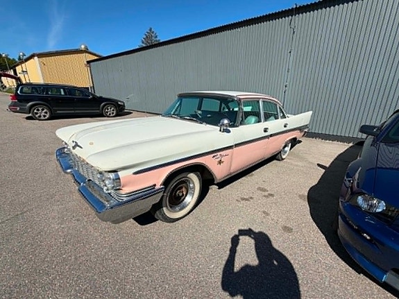Chrysler New Yorker 5 of 26