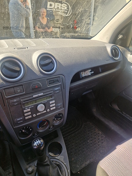 Ford Fusion 6 of 6
