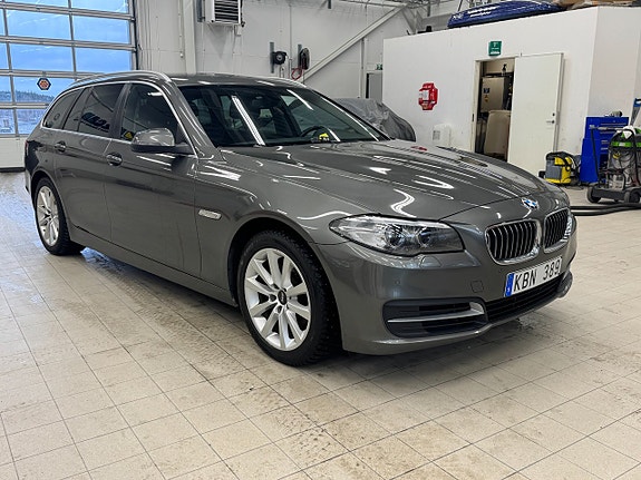 BMW 520d 2 of 5
