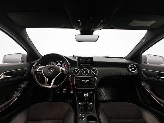 Mercedes-Benz A200 10 of 29