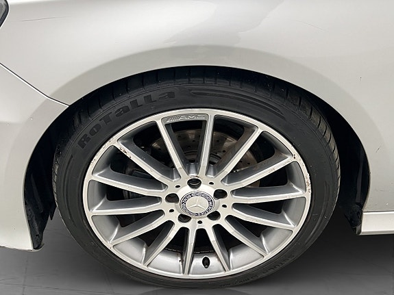 Mercedes-Benz A200 27 of 29