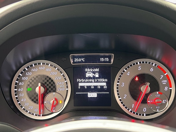 Mercedes-Benz A200 14 of 29