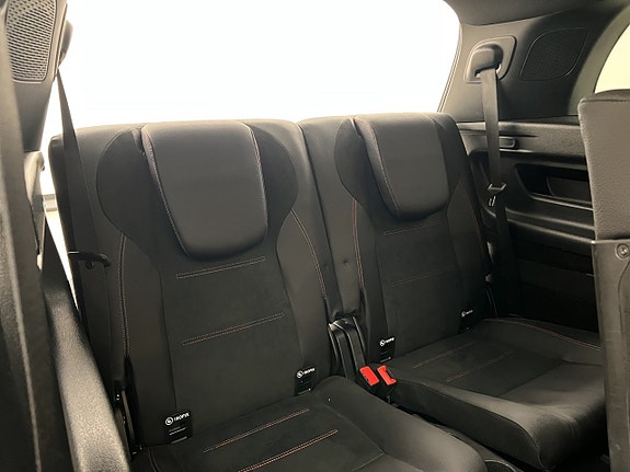 Mercedes-Benz GLB220 d 30 of 30
