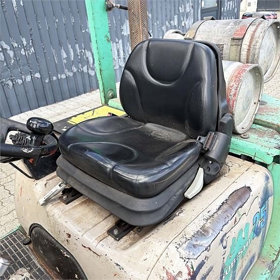 Mitsubishi FG 25 - Gas - Kapacitet/capacity 2,5 ton, løftehø 10 of 22