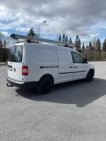 Volkswagen Caddy Maxi 4 of 5