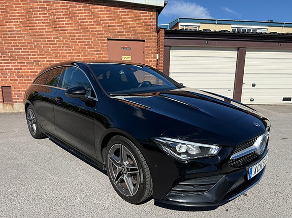 Mercedes-Benz CLA200 2 of 5
