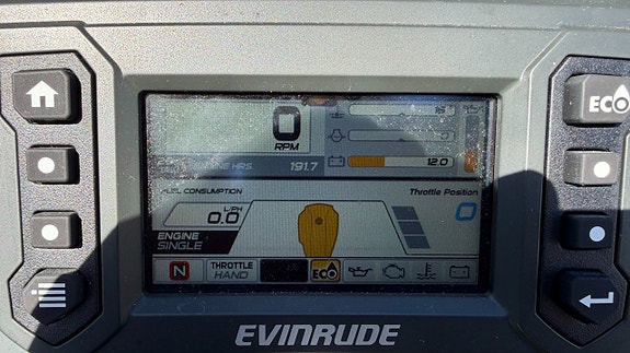 Iron 647 - Evinrude 200 G2 H.O + kärra -2019 16 of 16