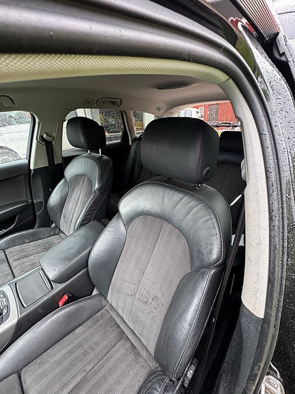 Audi A6 allroad 2 of 3