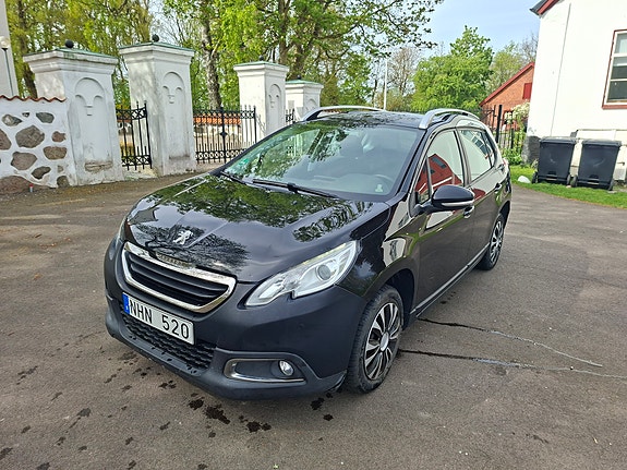 Peugeot 2008 3 of 5