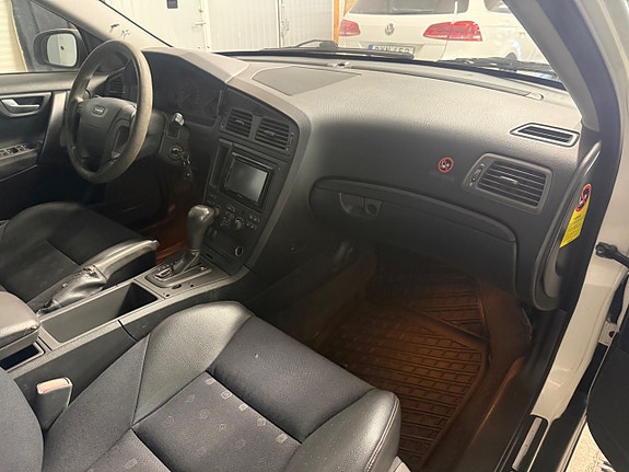 Volvo V70 15 of 15
