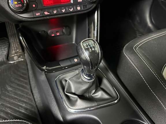 Kia Ceed 15 of 16