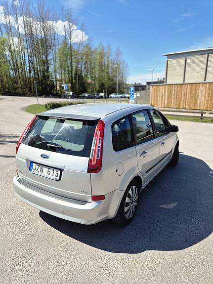 Ford C-Max 3 of 7