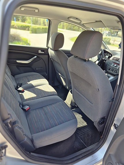 Ford C-Max 6 of 7