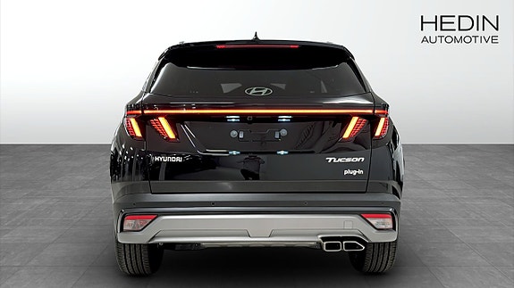 Hyundai Tucson 7 of 12