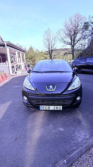 Peugeot 207 CC 15 of 18