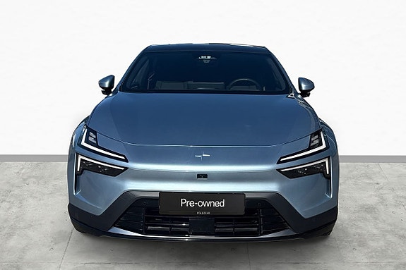 Polestar 4 2 of 19