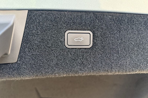 Polestar 4 18 of 19