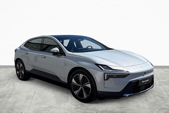 Polestar 4 9 of 20