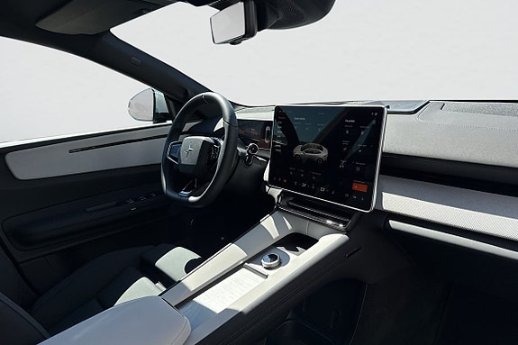 Polestar 4 13 of 20