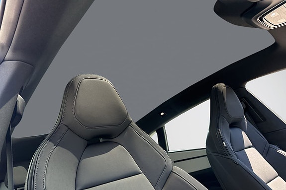Polestar 4 20 of 20