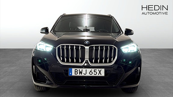 BMW X1 8 of 12
