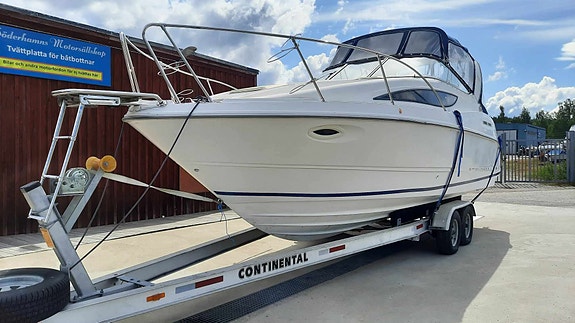 Bayliner 2855 -00 4 of 5
